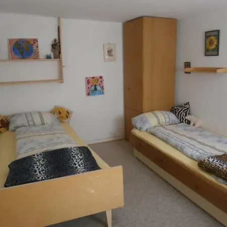 Holiday home Haus Dornroeschen Zuschen